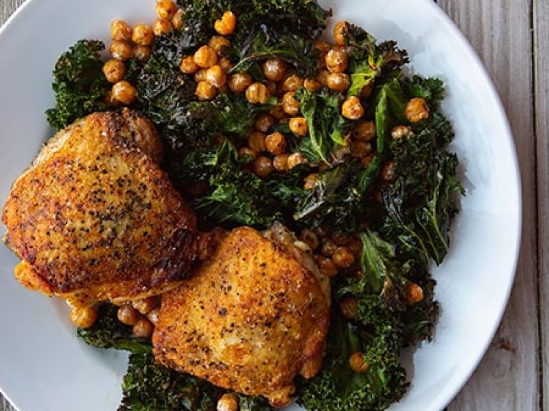 Chicken Thighs with Roasted Chickpeas
